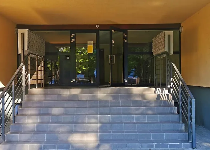 The Golden Waves - Family In Апартаменти